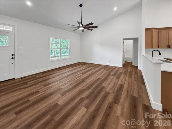321 Whispering Pines CIR, Forest City, NC 28043