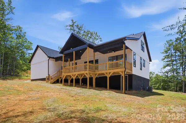 2958 Corpening Chapel RD, Morganton, NC 28655