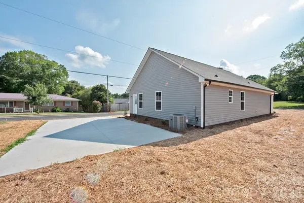 135 Beaver ST, Landis, NC 28088