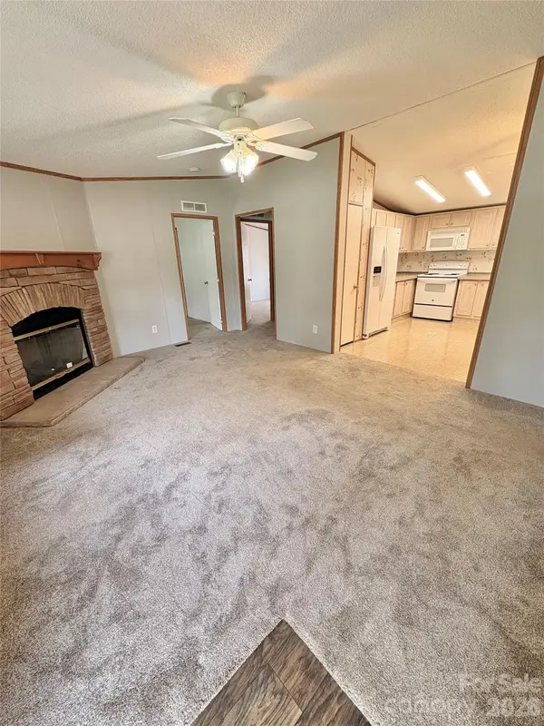 5422 Wrenn DR, Catawba, NC 28037