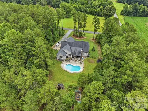1150 Oak Trail CIR, Concord, NC 28025