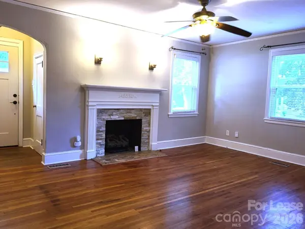 4229 Hiddenbrook DR, Charlotte, NC 28205