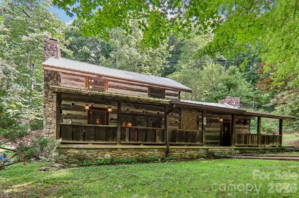 251 Village LN, Mars Hill, NC 28754