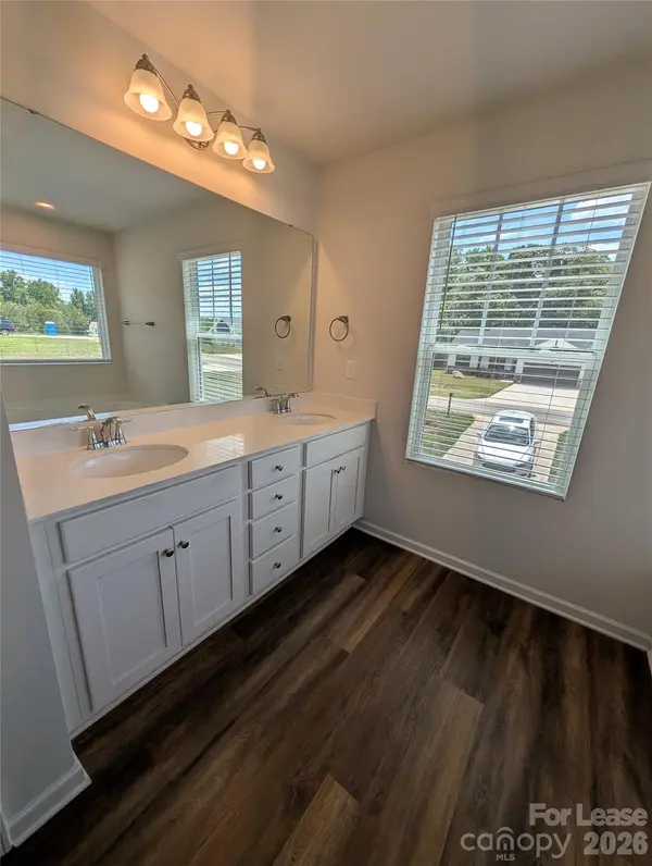 152 Pumice DR, Statesville, NC 28625