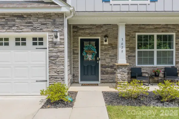 3629 Azalea Ridge DR, Mount Holly, NC 28120