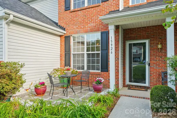 15926 Bubbling Branch LN, Charlotte, NC 28273