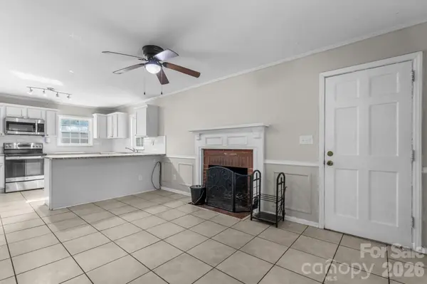1002 Ramseur RD, Bessemer City, NC 28016