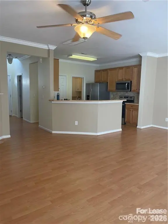 11917 Stratfield Place CIR #118, Pineville, NC 28134