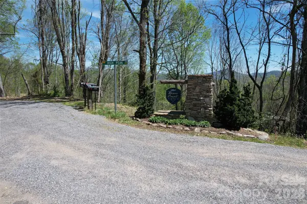 0 High Peak DR #5, Burnsville, NC 28714