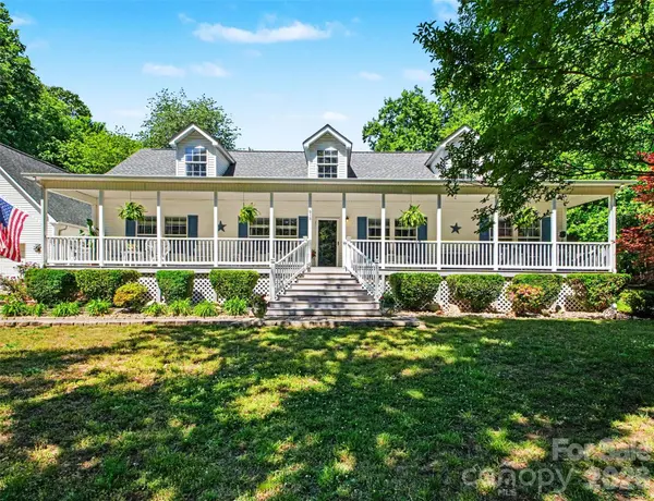 915 Ostwalt Amity RD, Statesville, NC 28677