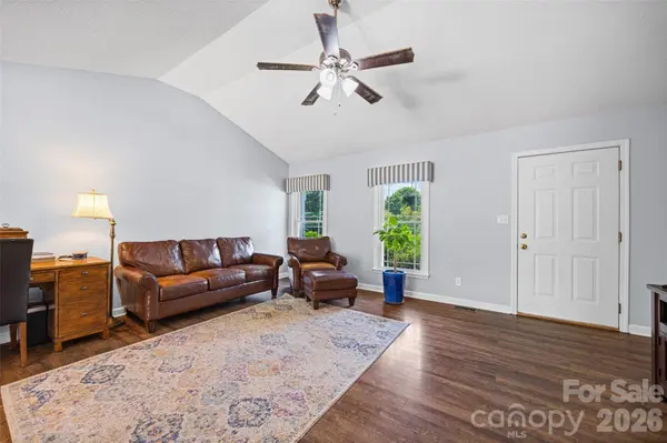 5240 Spring GLN, York, SC 29745