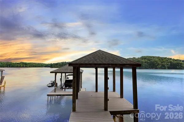 3255 Lake Pointe DR, Belmont, NC 28012
