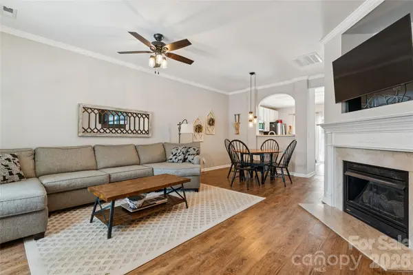 302 Tinderbox LN, Fort Mill, SC 29708