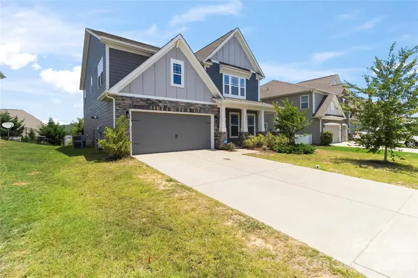 2011 Saddlebred DR, Iron Station, NC 28080