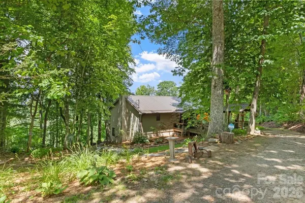 1355 Moonshine Mountain RD #32, Burnsville, NC 28714