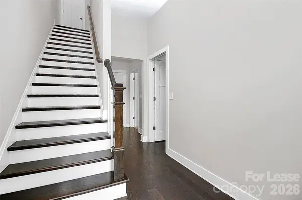 1420 W 4th ST, Charlotte, NC 28208