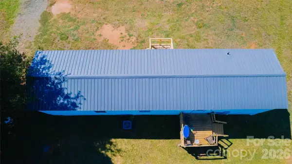 1341 Freedom LN, Newton, NC 28658