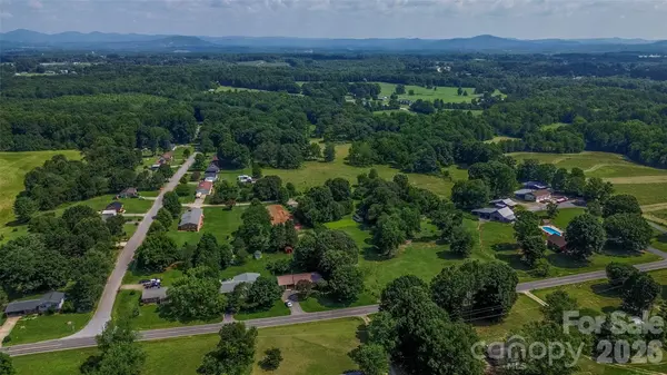 137 Liberty Church RD, Taylorsville, NC 28681