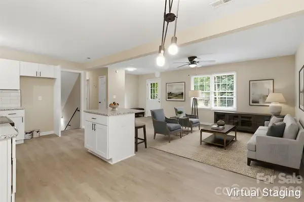 361 Sleepy Hollow RD, Charlotte, NC 28217