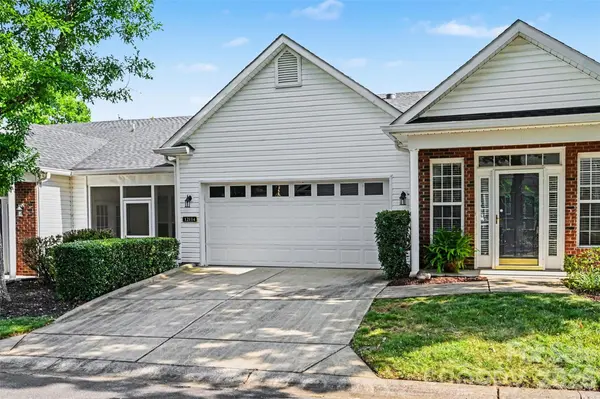 12114 Groth CT, Charlotte, NC 28277