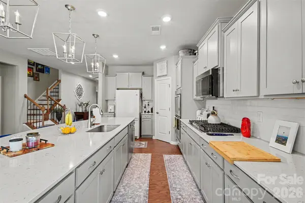 163 Abersham DR, Mooresville, NC 28115
