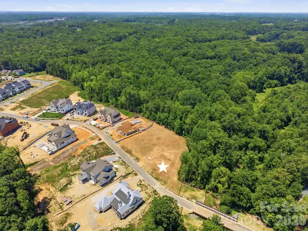 1400 Samuel Spencer Pkwy, Davidson, NC 28036