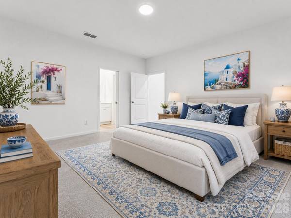 1145 Stoneglen DR, Granite Quarry, NC 28146
