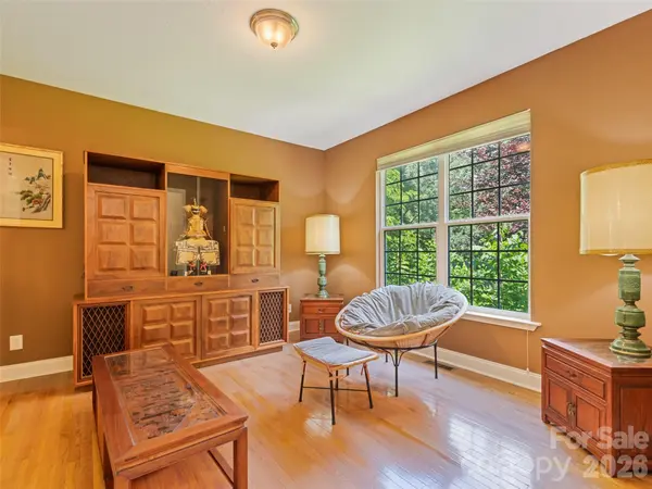 57 Woodfin RD, Sylva, NC 28779