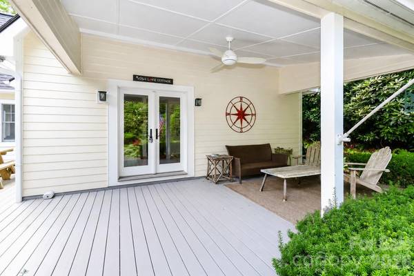 315 Green Hill Woods, Blowing Rock, NC 28605