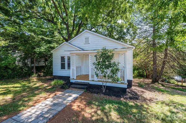 423 N Davis AVE, Newton, NC 28658