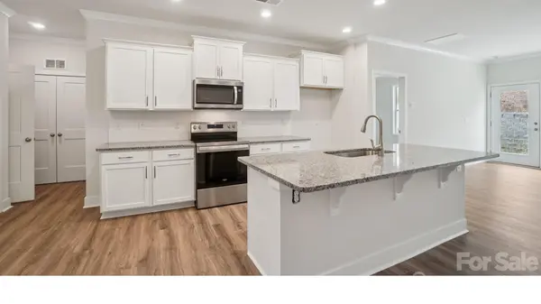 204 Driscoll WAY, Weaverville, NC 28787