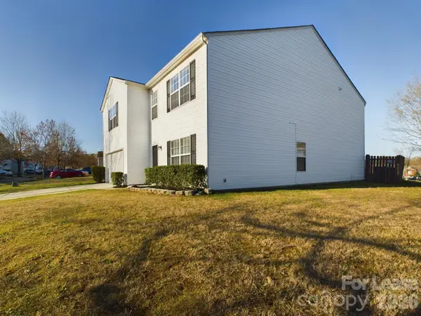12621 Dervish LN, Charlotte, NC 28269