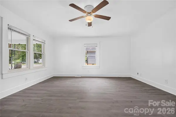 216 W Shannonhouse ST, Shelby, NC 28152