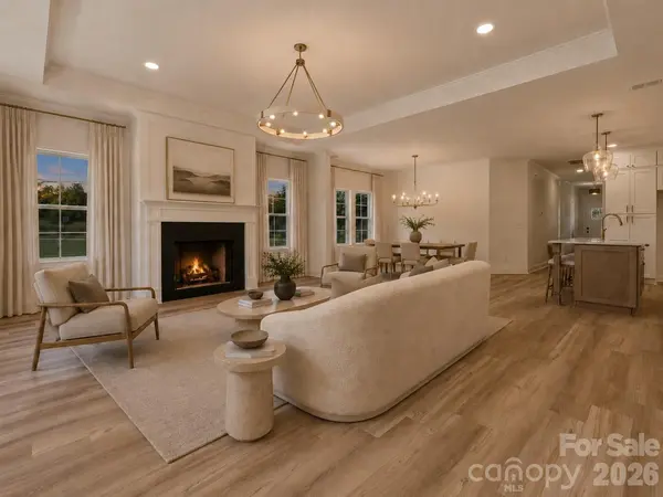 1071 Reba LN, Kannapolis, NC 28081