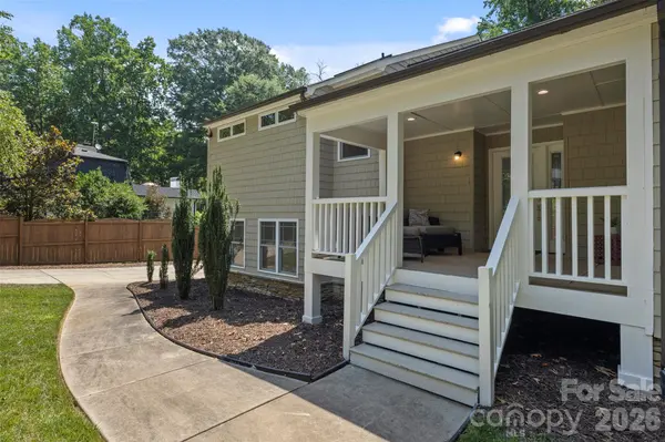 6219 Fair Valley DR, Charlotte, NC 28226