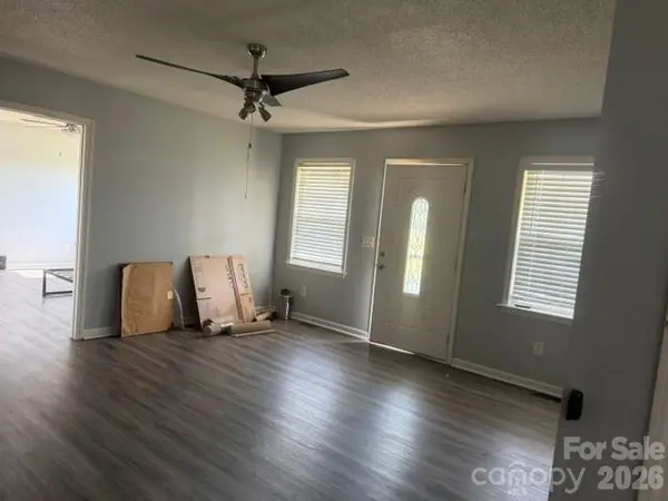 2168 Marwood LN, Albemarle, NC 28001