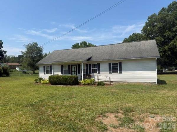 2168 Marwood LN, Albemarle, NC 28001