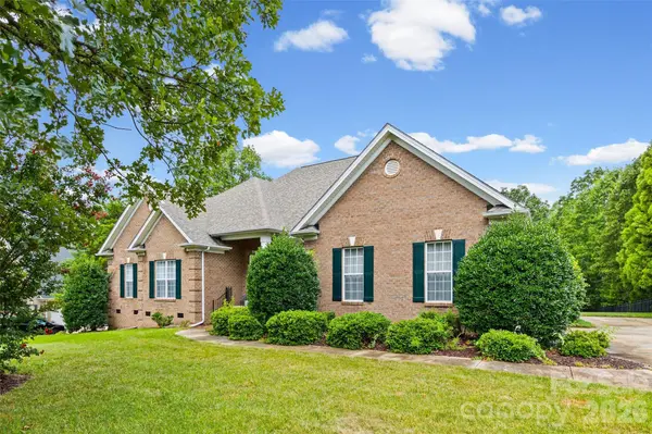 8809 Nellie LN, Waxhaw, NC 28173
