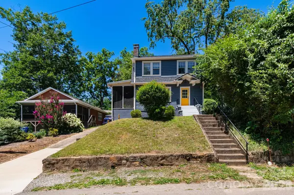 164 Laurel LOOP, Asheville, NC 28806