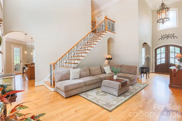 139 Waterbury DR, Mooresville, NC 28117