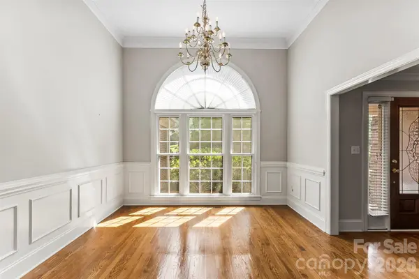 1032 Dan Maples DR, Cramerton, NC 28032