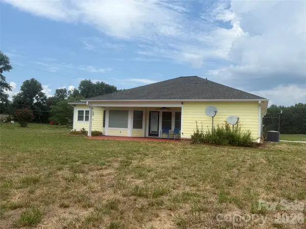 1038 Steel Bridge RD, Mooresboro, NC 28114