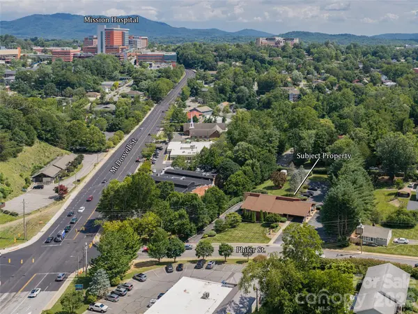 60 Phifer ST, Asheville, NC 28801