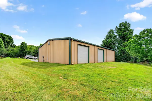 533 Catawba River RD, Old Fort, NC 28762