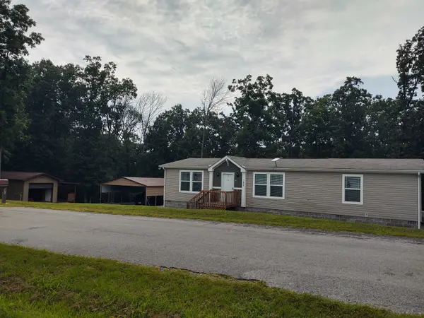 1475 Hound Dog Ridge RD, Vienna, IL 62995