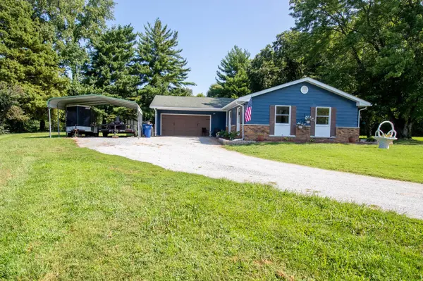 5 Saulsbury CIR, West Frankfort, IL 62896