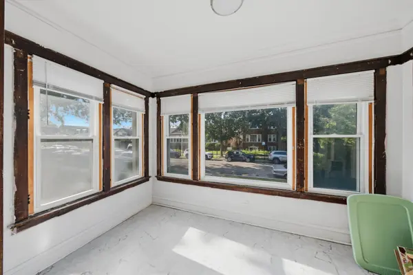 5432 W Potomac AVE, Chicago, IL 60651