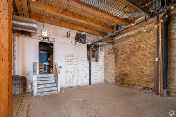 223 W Lake ST, Chicago, IL 60606