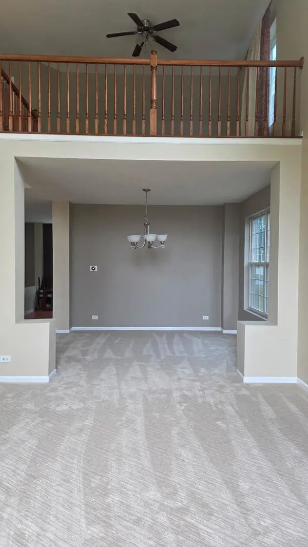 101 N Spruce AVE, Wood Dale, IL 60191