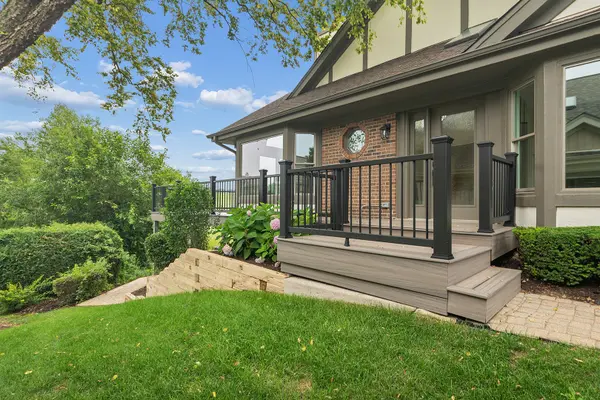 10513 Golf RD, Orland Park, IL 60462